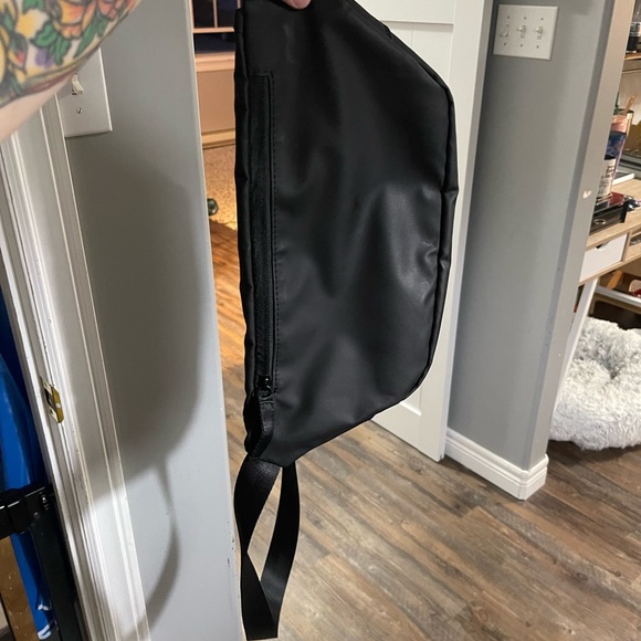 Bench Fanny Pack - Picture 2 of 2